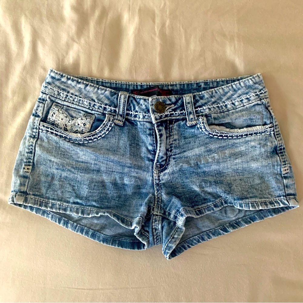 No Boundaries kids Blue Jean Shorts Distressed Cut-Off Style